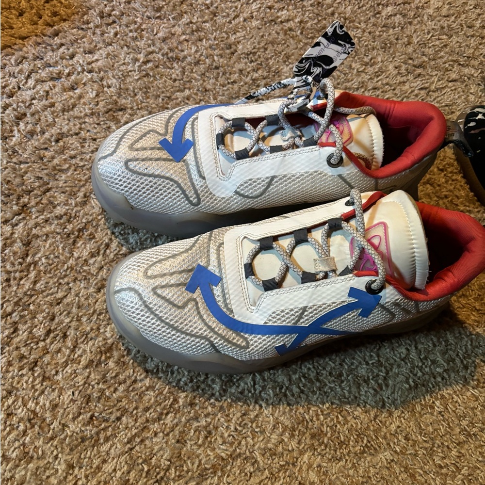 Off-White White and Red Sneakers Casual Chunky Design